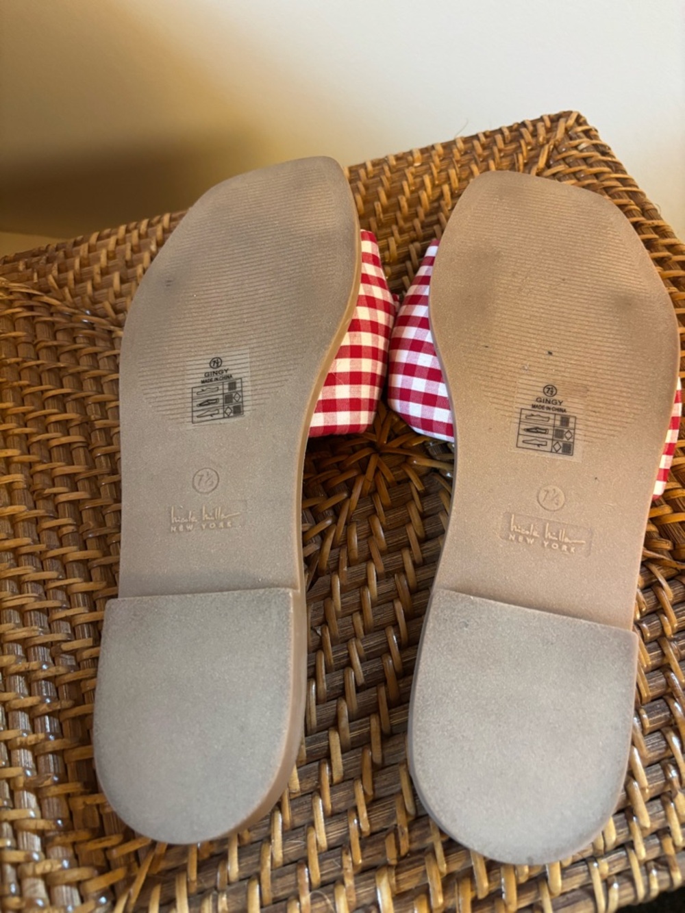 NWOT Nicole Miller Nee York Women's Red Gingham Bow Slide Sandals, 7.5 - Picture 4 of 4